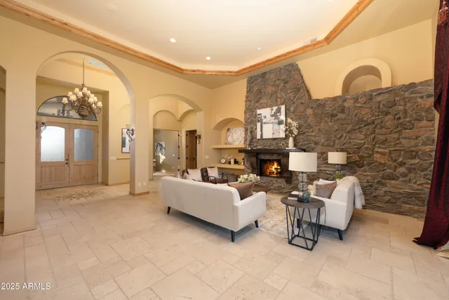 $1,700,000 | 6646 East Lone Mountain Road, Cave Creek, AZ 85331