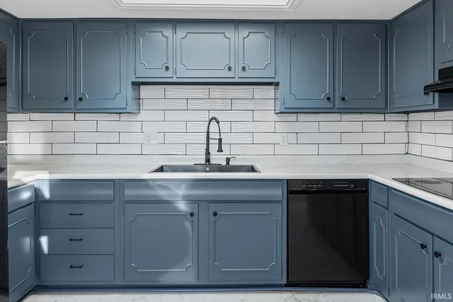 $349,900 | 1406 Meadowbrook Court, Lafayette, IN 47905