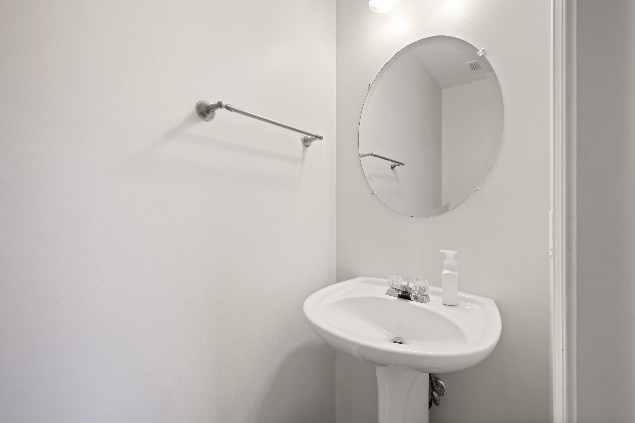 2201 Cardiff Lane Mount Juliet, TN 37122 - Photo 27 of 47 a bathroom with a sink and a mirror