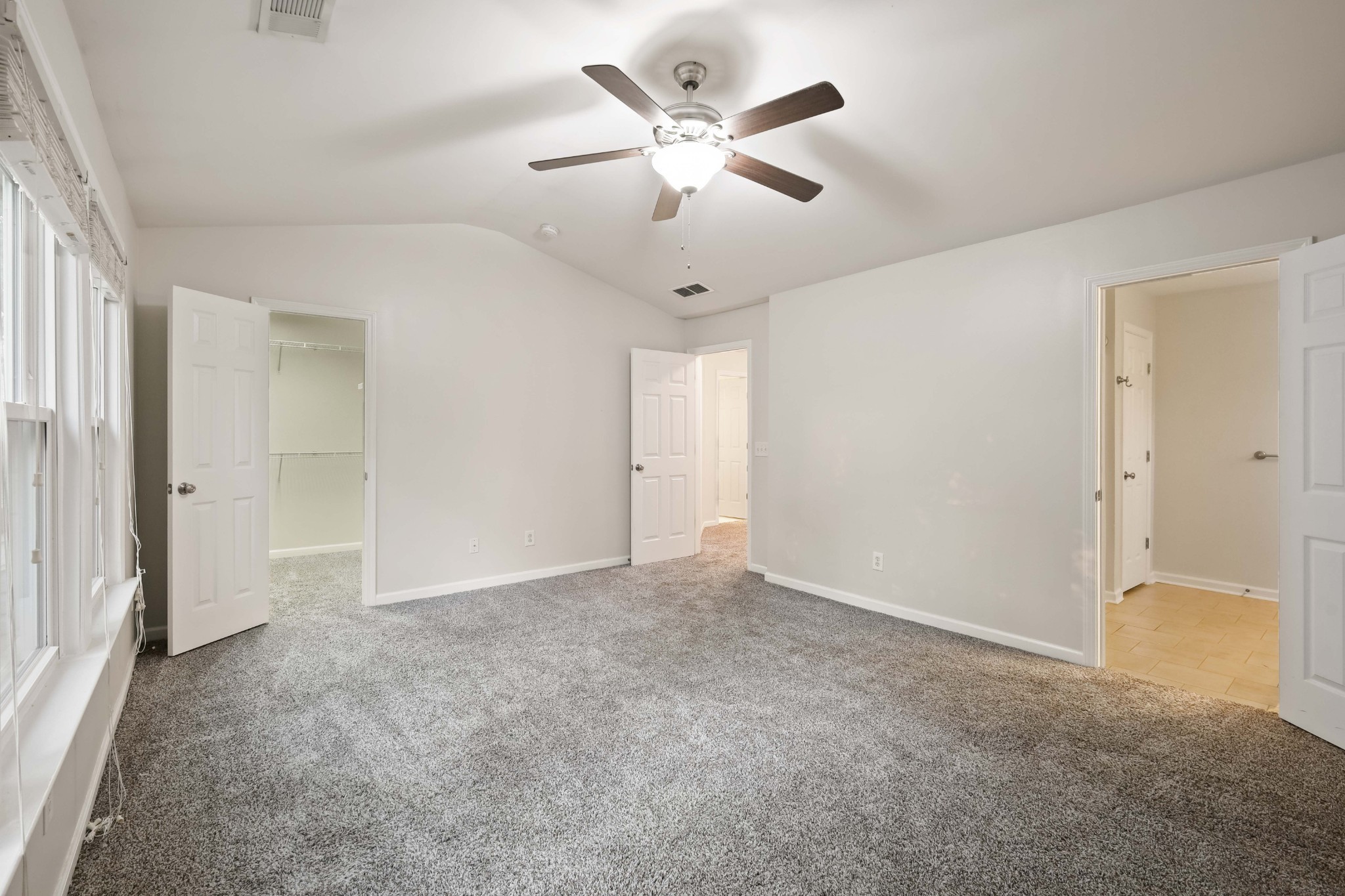 2201 Cardiff Lane Mount Juliet, TN 37122 - Photo 30 of 47 a view of an empty room