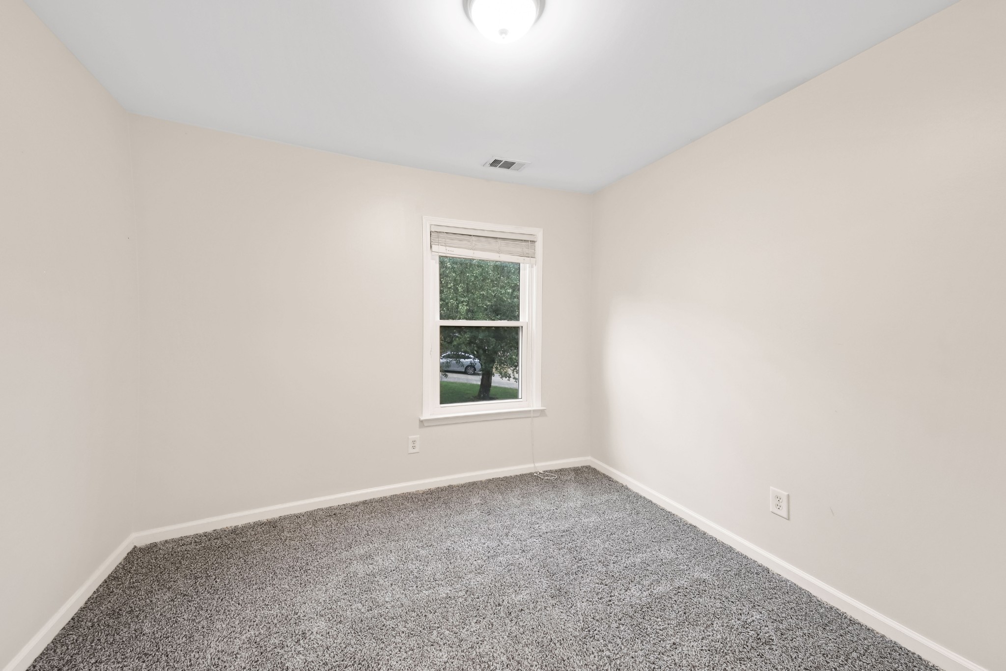 2201 Cardiff Lane Mount Juliet, TN 37122 - Photo 36 of 47 an empty room with a window