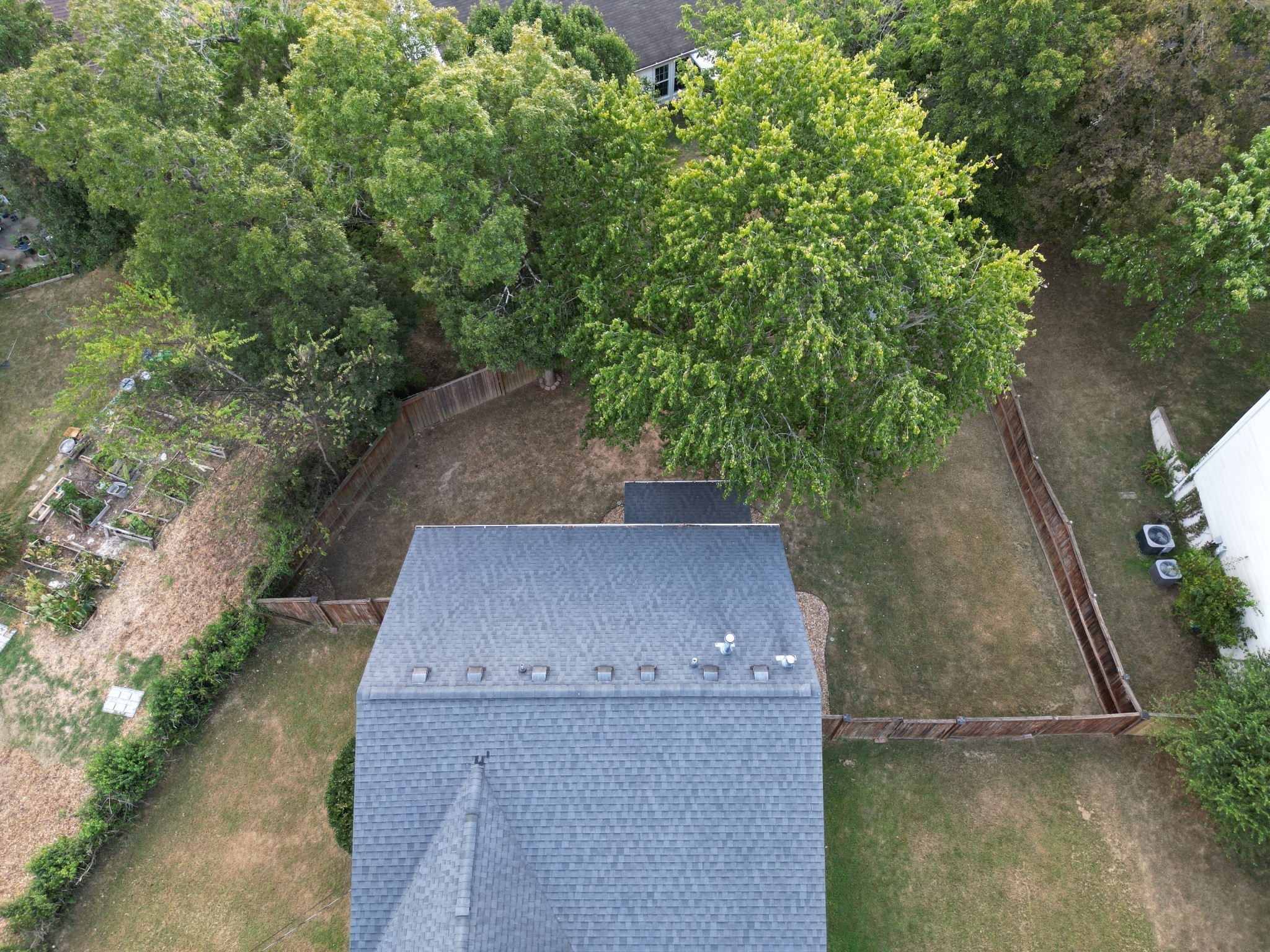 2201 Cardiff Lane Mount Juliet, TN 37122 - Photo 46 of 47 an aerial view of a house with a yard