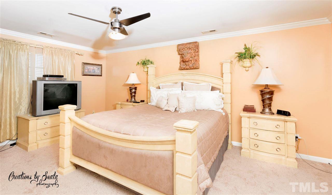 1513 Clover Ridge Court Raleigh, NC 27610 - Photo 11 of 18 Gallery Image 11