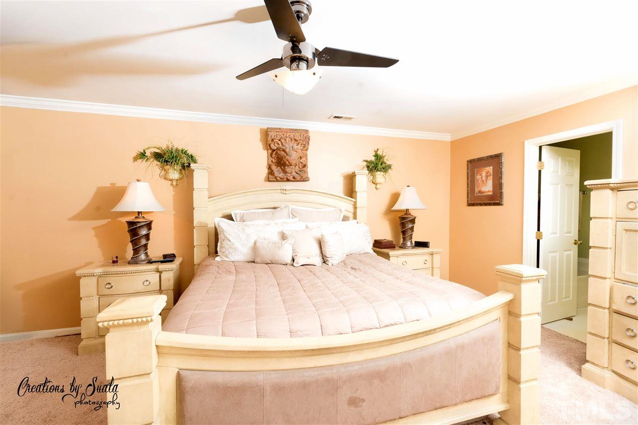 1513 Clover Ridge Court Raleigh, NC 27610 - Photo 12 of 18 Gallery Image 12