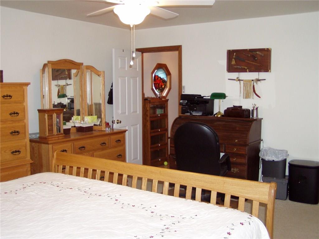 260 Sanitarium Road Washington, PA 15301 - Photo 11 of 25 First Floor Master Bedroom