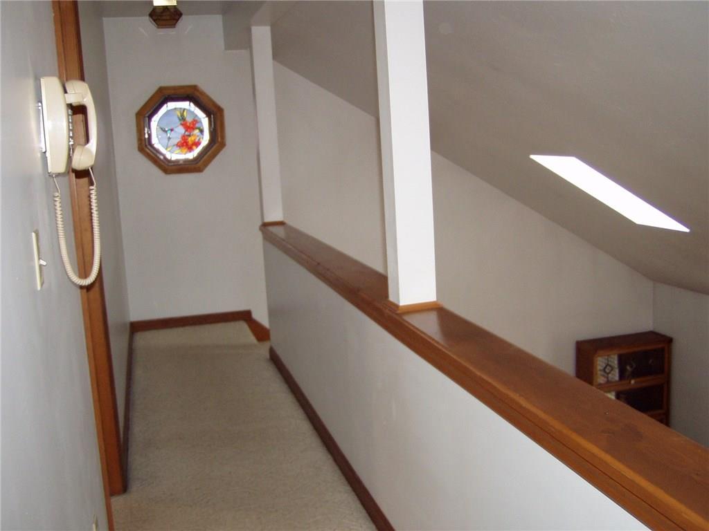 260 Sanitarium Road Washington, PA 15301 - Photo 14 of 25 Second Floor Hallway