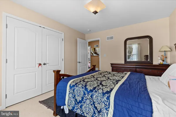$489,900 | 919 Hedgewyck Lane, Elizabethtown, PA 17022
