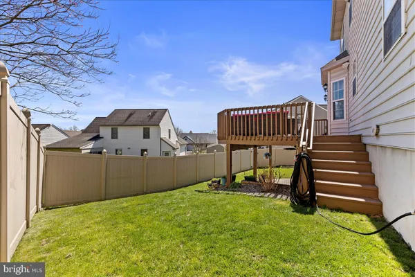 $489,900 | 919 Hedgewyck Lane, Elizabethtown, PA 17022