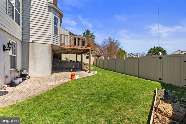 $489,900 | 919 Hedgewyck Lane, Elizabethtown, PA 17022