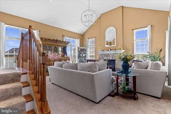 $489,900 | 919 Hedgewyck Lane, Elizabethtown, PA 17022