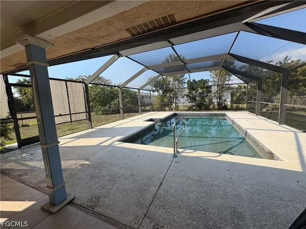 $2,500 | 311 Southwest 48th Terrace, Cape Coral, FL 33914