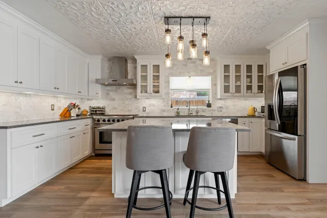 $320,000 | 15110 Falling Creek Drive, Houston, TX 77068