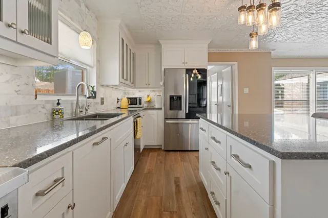 $320,000 | 15110 Falling Creek Drive, Houston, TX 77068