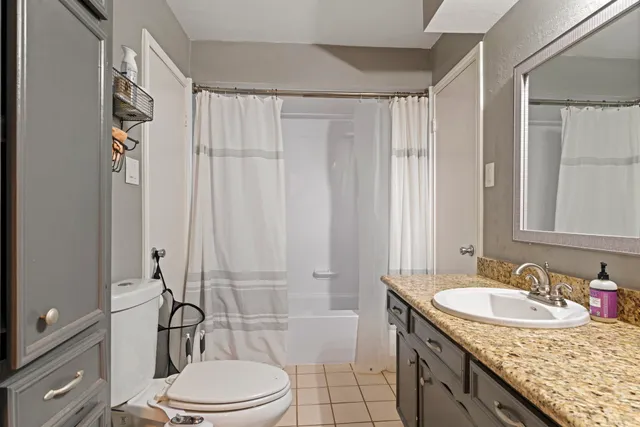 $320,000 | 15110 Falling Creek Drive, Houston, TX 77068