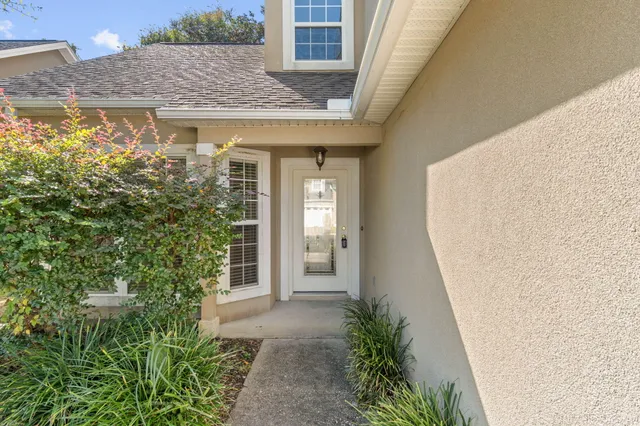 $2,300 | 1916 Kadima Circle, Fort Walton Beach, FL 32547