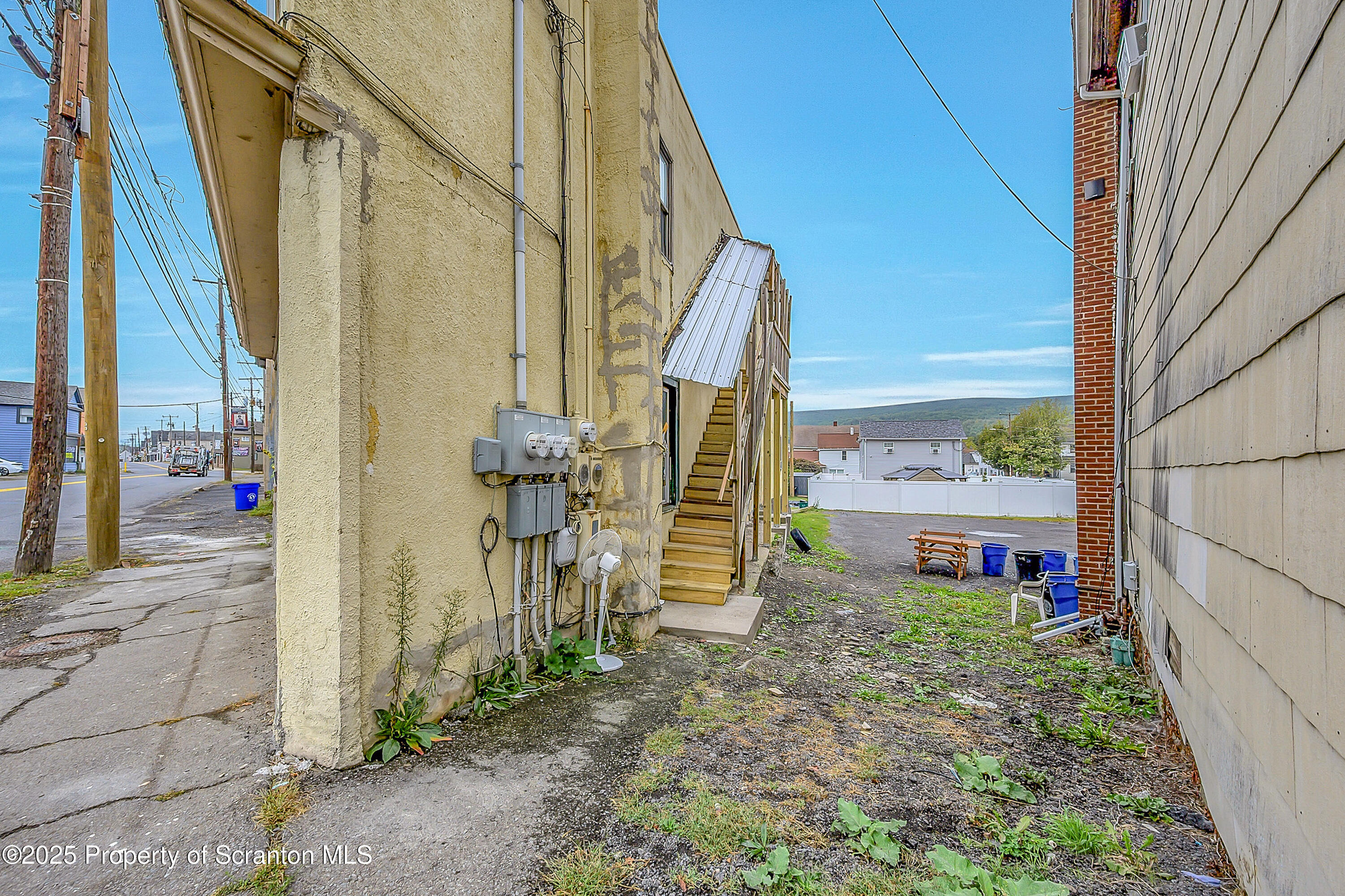 627 Main Street Duryea, PA 18642 - Photo 11 of 26 a view of front door of house
