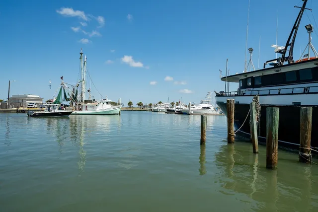 $899,000 | 318 West Cotter Avenue, Unit 1, Port Aransas, TX 78373