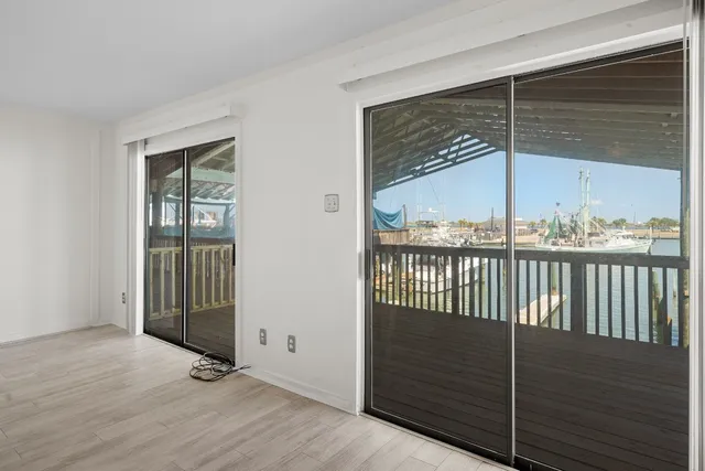 $899,000 | 318 West Cotter Avenue, Unit 1, Port Aransas, TX 78373