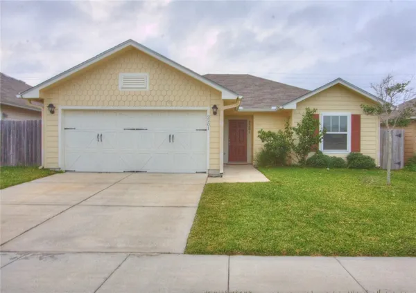 $1,650 | 2201 Abeto Drive, Corpus Christi, TX 78414