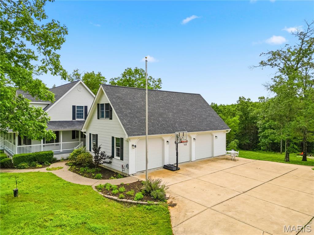 801 Honeyridge Road Catawissa, MO 63015 - Photo 8 of 99