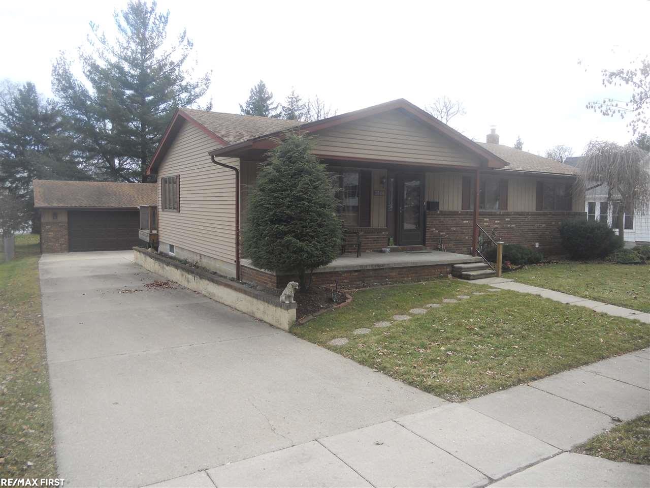 35116 Ridge Street Richmond, MI 48062 - Photo 1 of 25 Gallery Image 1