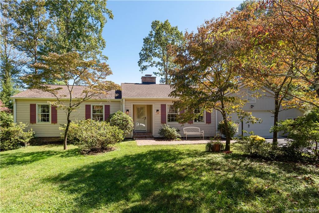 541 Pineland Road Hendersonville, NC 28792 - Photo 1 of 20 Gallery Image 1