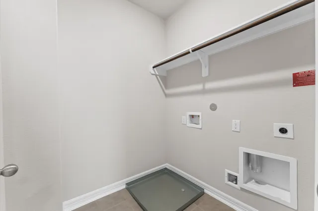 $399,900 | 4029 Boardwalk Boulevard, Seabrook, TX 77586