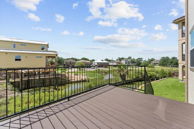 $399,900 | 4029 Boardwalk Boulevard, Seabrook, TX 77586