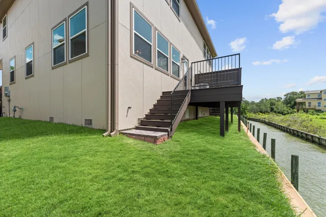 $399,900 | 4029 Boardwalk Boulevard, Seabrook, TX 77586