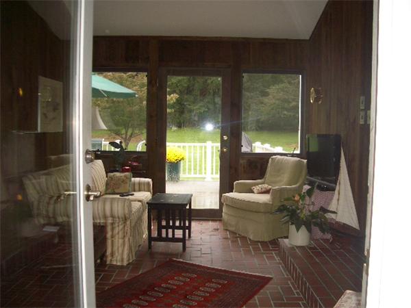 134 Ipswich Road Topsfield, MA 01983 - Photo 18 of 26 Gallery Image 18