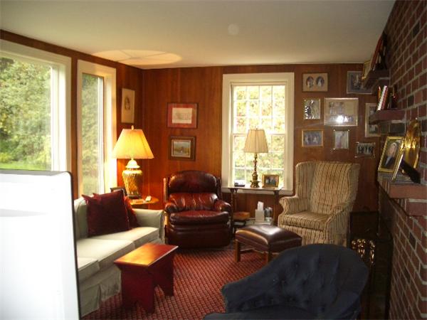 134 Ipswich Road Topsfield, MA 01983 - Photo 8 of 26 Gallery Image 8