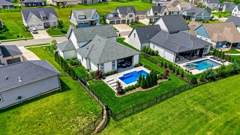 $1,100,000 | 7068 Balcolm Court, College Grove, TN 37046