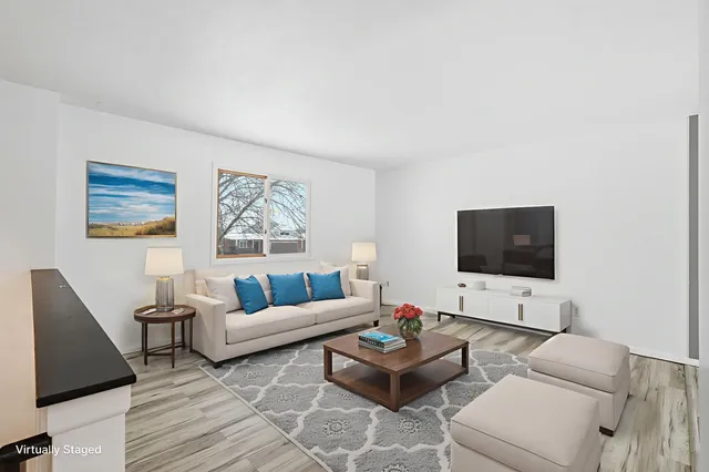 $345,500 | 2801 11th Avenue Northwest, Anoka, MN 55303