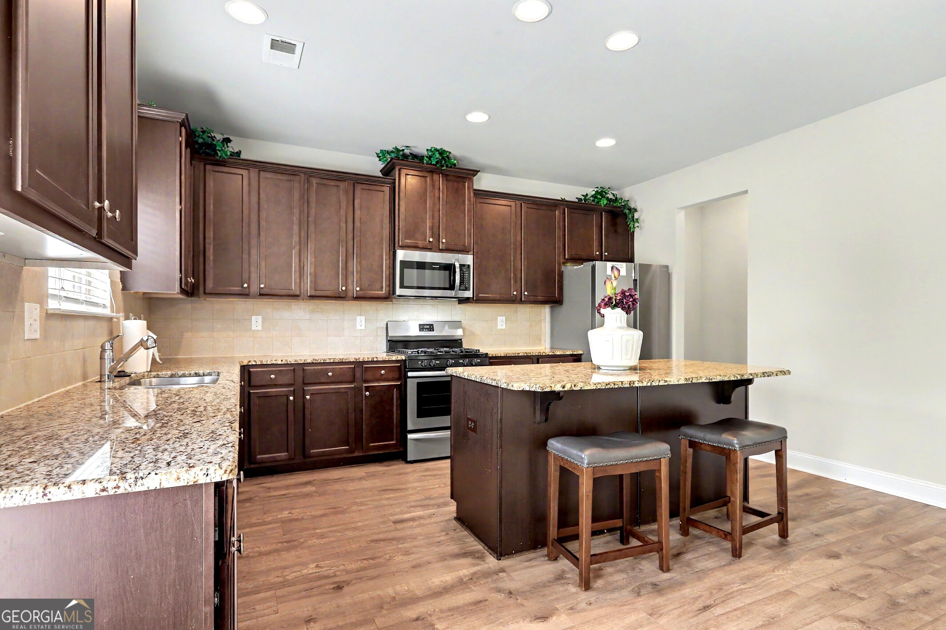 3482 Hancock View Decatur, GA 30034 - Photo 11 of 44 Nice Size Kitchen