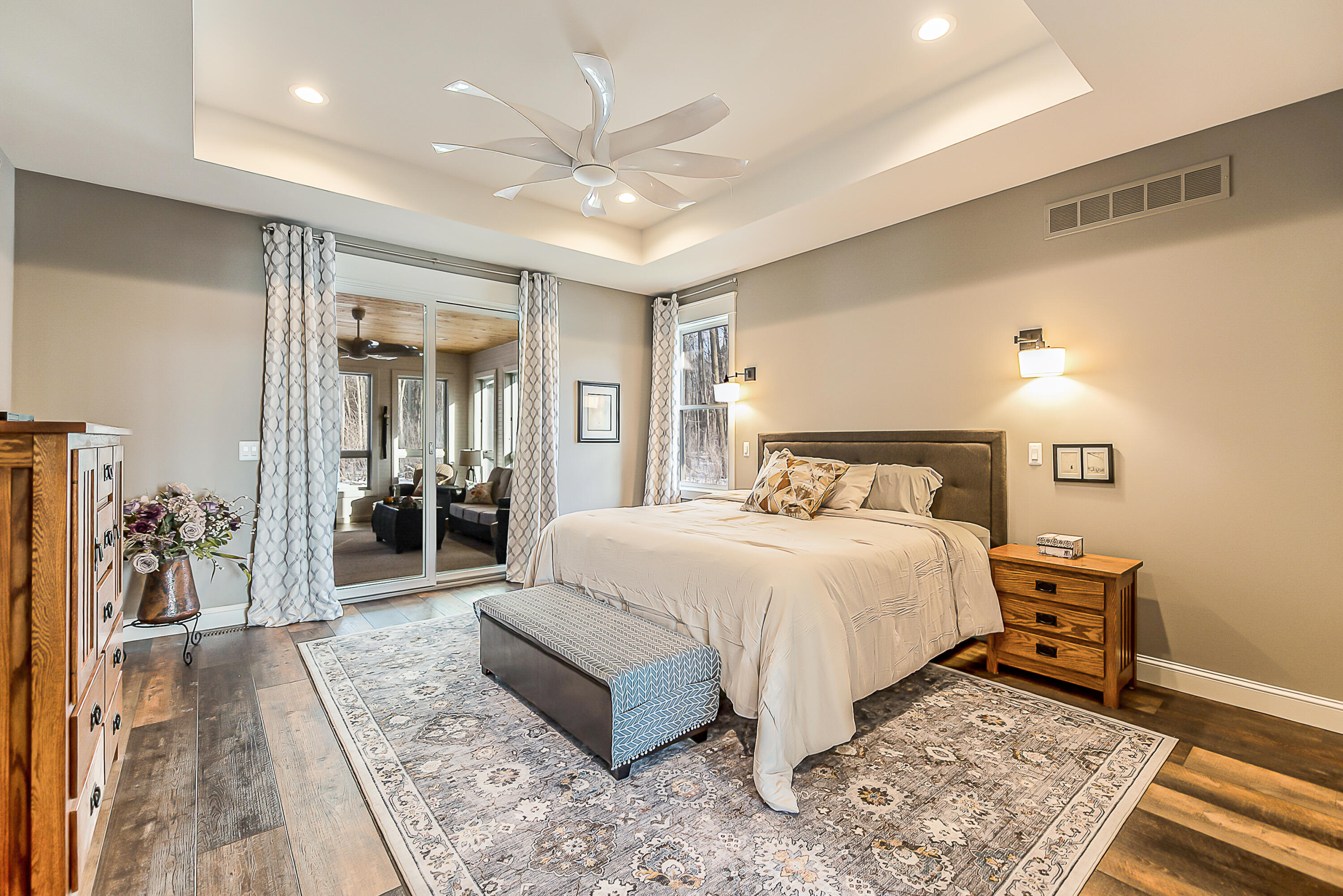 1267 Knight Road Ann Arbor, MI 48103 - Photo 34 of 87 28 primary bed