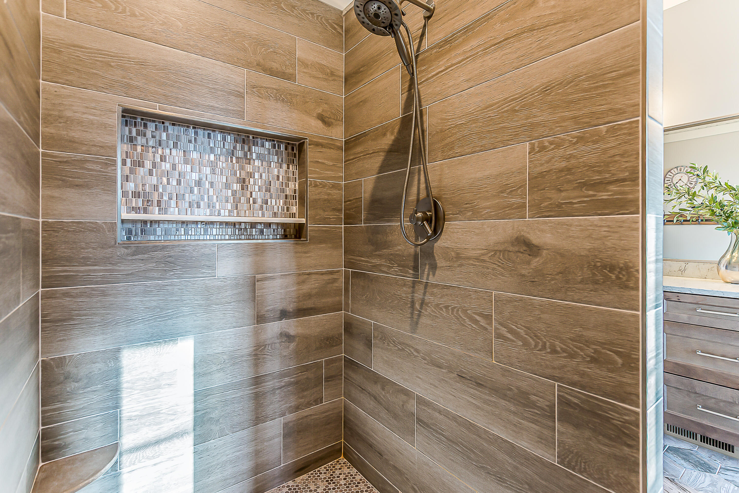 1267 Knight Road Ann Arbor, MI 48103 - Photo 40 of 87 35 shower