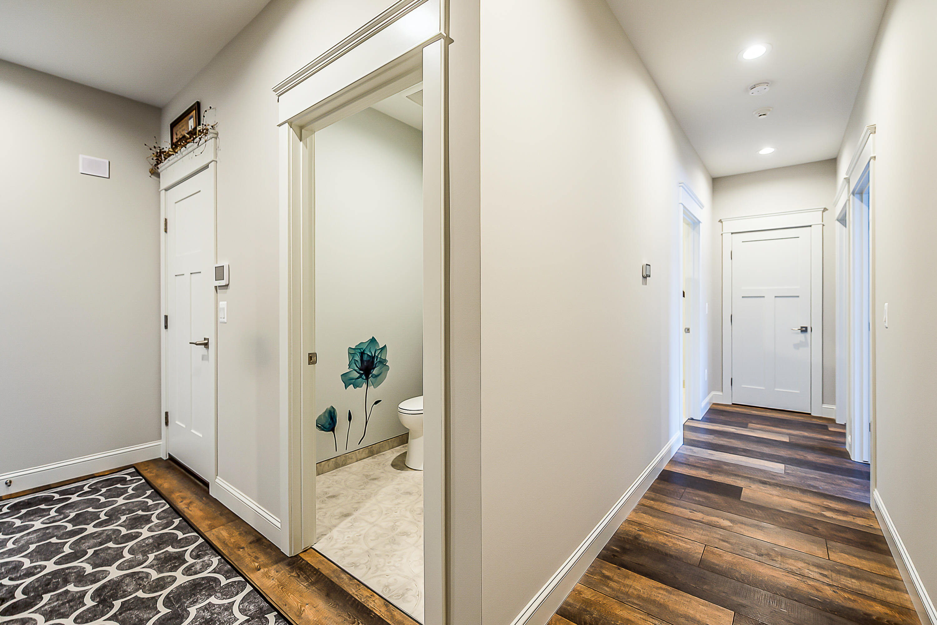 1267 Knight Road Ann Arbor, MI 48103 - Photo 50 of 87 45 hallway