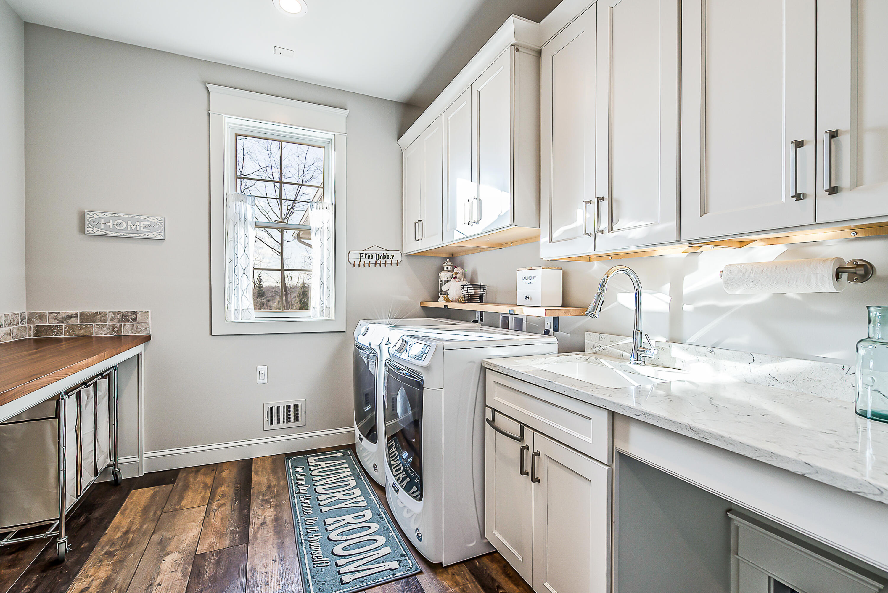 1267 Knight Road Ann Arbor, MI 48103 - Photo 53 of 87 51 laundry