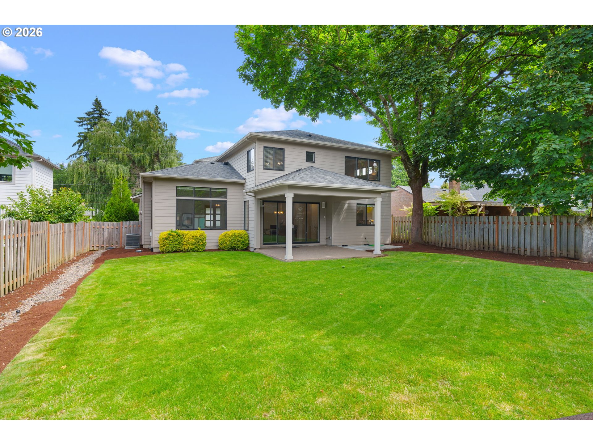 5540 Southwest Brugger Street Portland, OR 97219 - Photo 44 of 45
