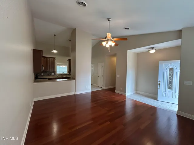 $329,900 | 123 Southridge Drive, Unit 123, Greeneville, TN 37743