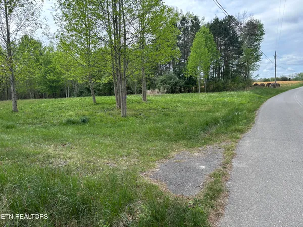 $250,000 | 182 Nydeck Road, Robbins, TN 37852