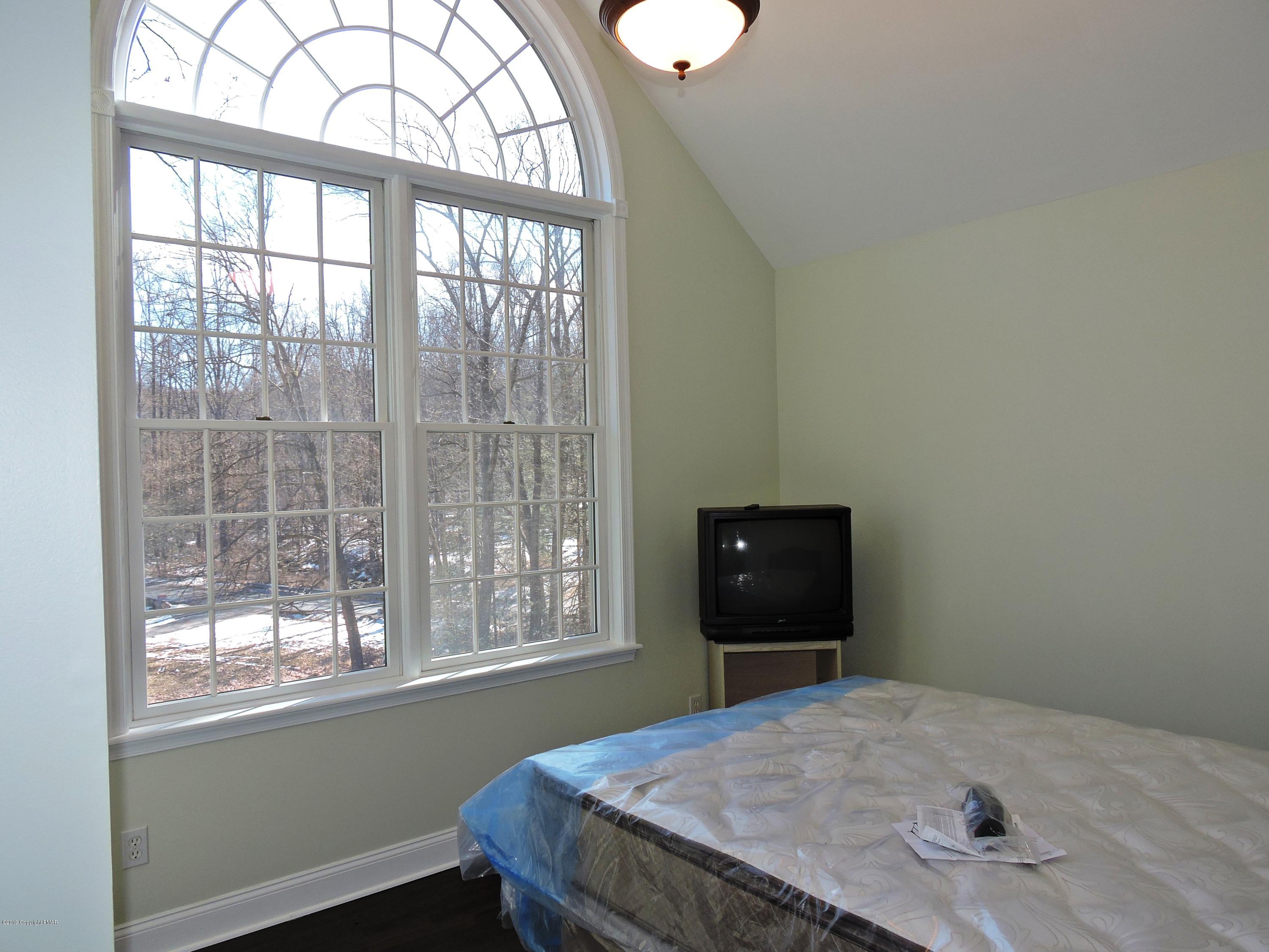 1126 Beaver Valley Road Stroudsburg, PA 18360 - Photo 23 of 34 Bedroom 3