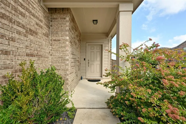 $1,950 | 100 Comet Drive, Unit 1I, Jarrell, TX 76537