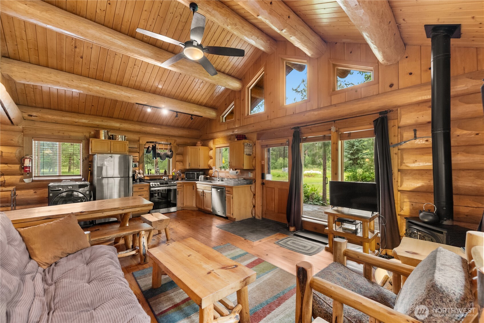 40 A Wolf Ridge Lane, Unit A Winthrop, WA 98862 - Photo 14 of 37