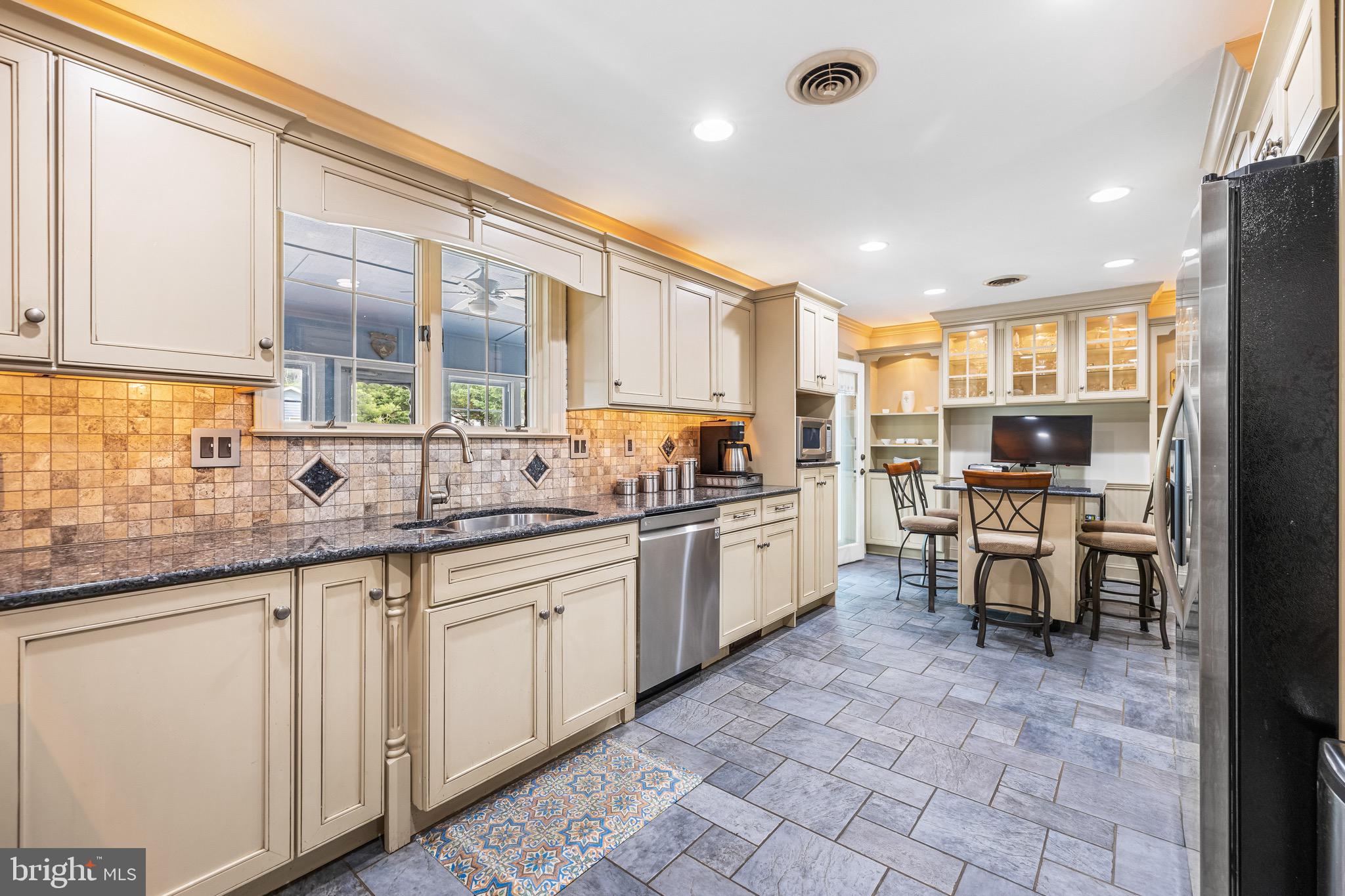 5428 Arcadia Avenue Upperco, MD 21155 - Photo 12 of 52 Gourmet kitchen