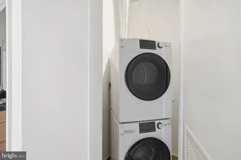 $623,000 | 811 4th Street Northwest, Unit 404, Washington, DC 20001