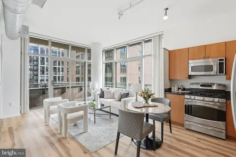$623,000 | 811 4th Street Northwest, Unit 404, Washington, DC 20001