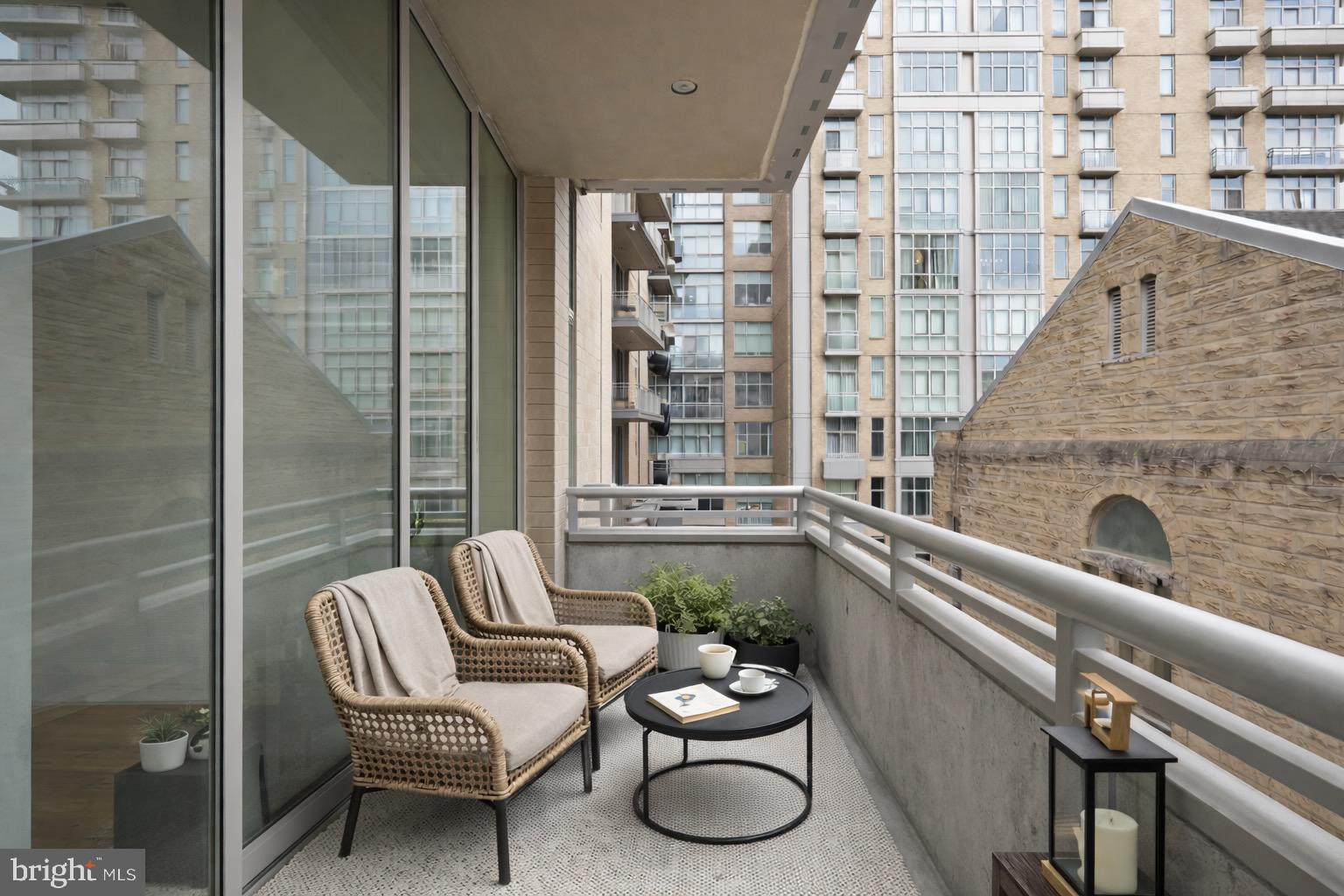 811 4th Street Northwest, Unit 404 Washington, DC 20001 - Photo 8 of 22 Balcony