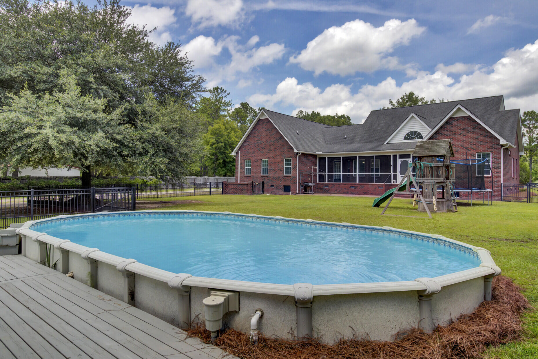 1002 McKnight Forest Road Moncks Corner, SC 29461 - Photo 8 of 51 45