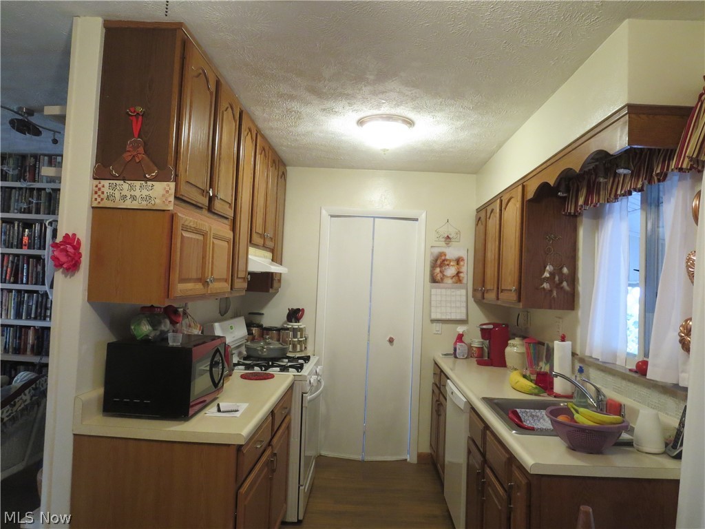 2537 Dutch Ridge Road Parkersburg, WV 26104 - Photo 11 of 34 Gallery Image 11